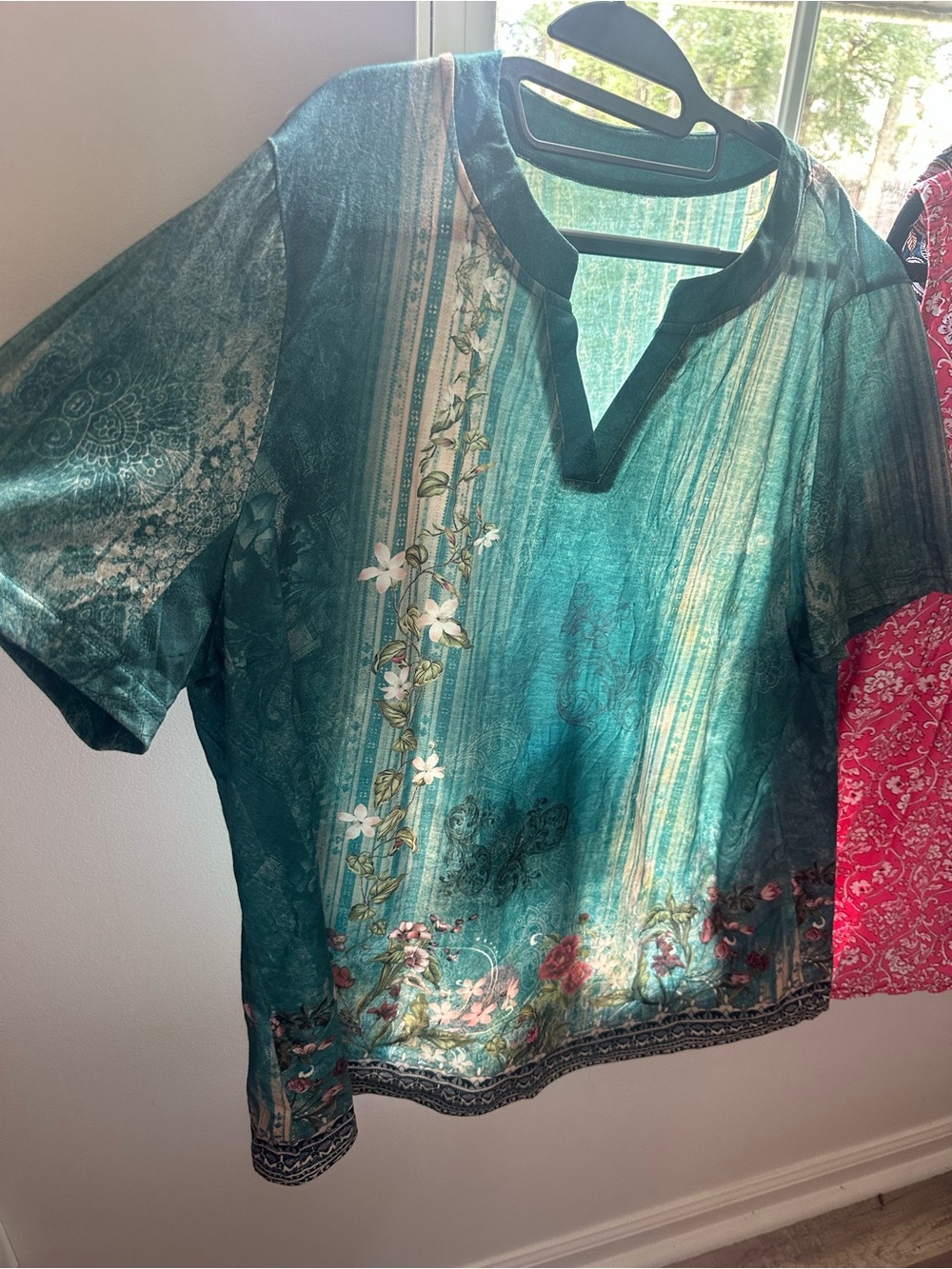 Teal Floral Split-Neck Tunic Top